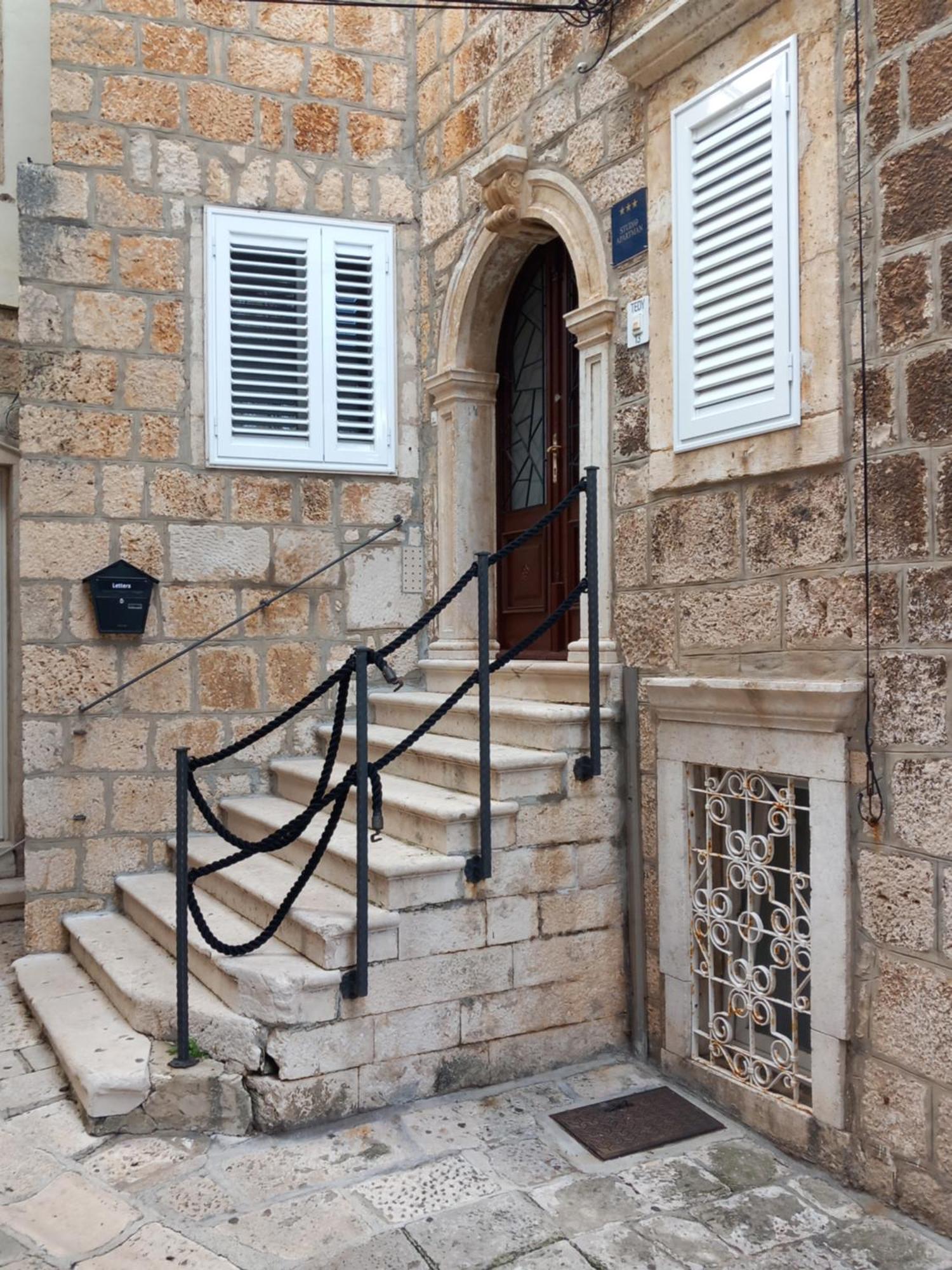 Hotel Studio Apartman Tedy Korčula Esterno foto