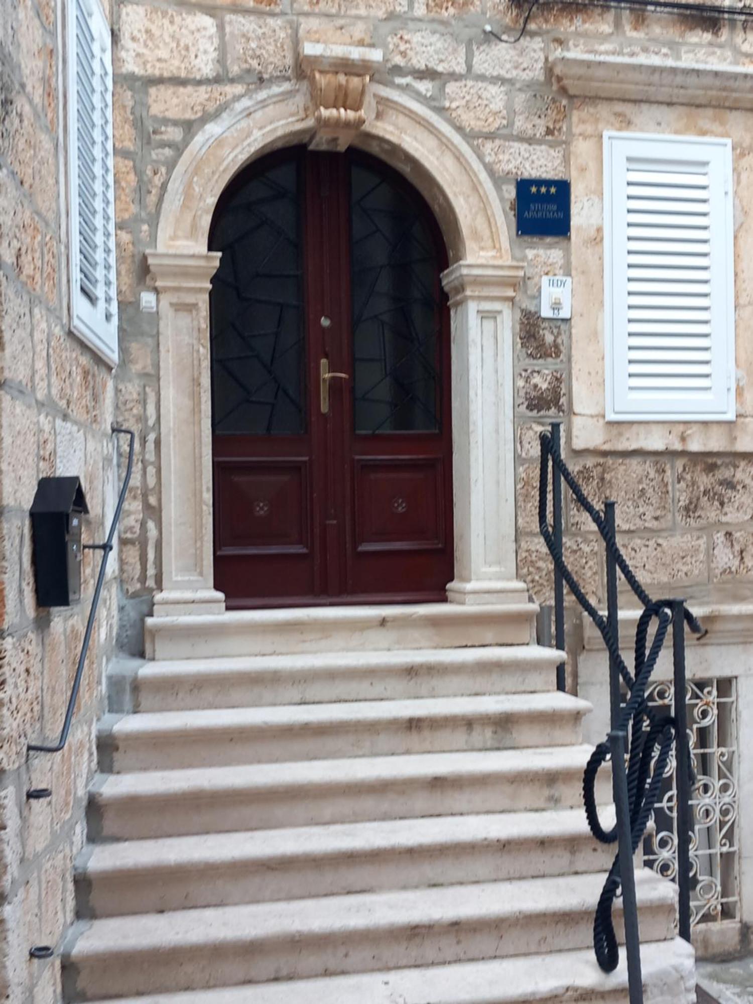 Hotel Studio Apartman Tedy Korčula Esterno foto